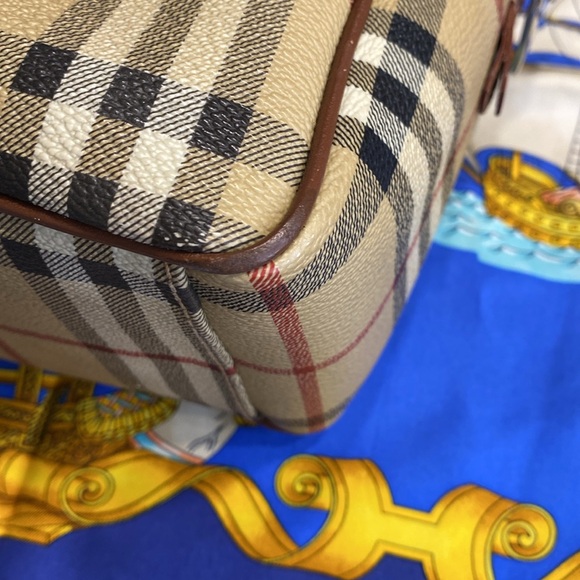 Burberry Square Tote with COA - Picture 6 of 16